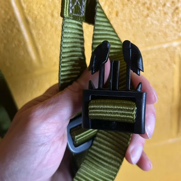 XOP full body treestand harness - Picture 3 of 8